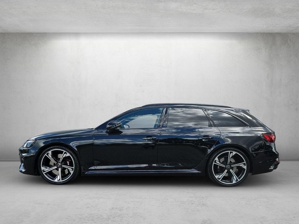 Audi RS4