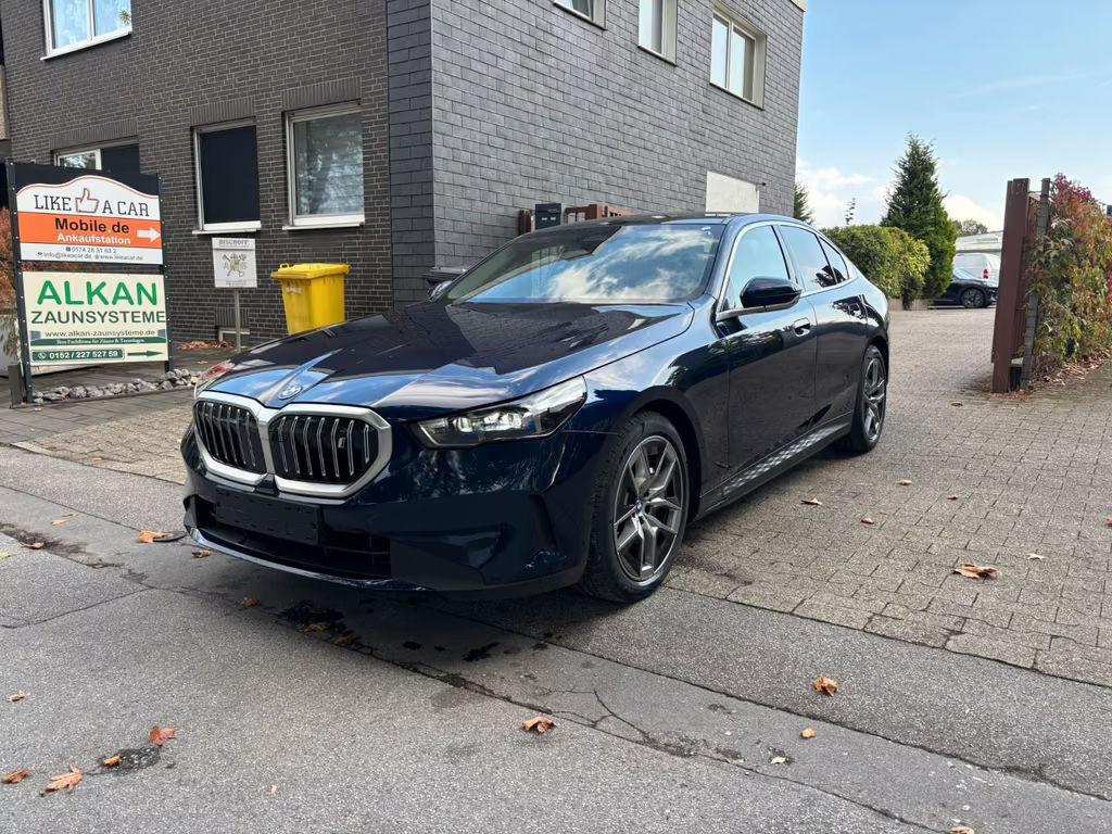 BMW i5