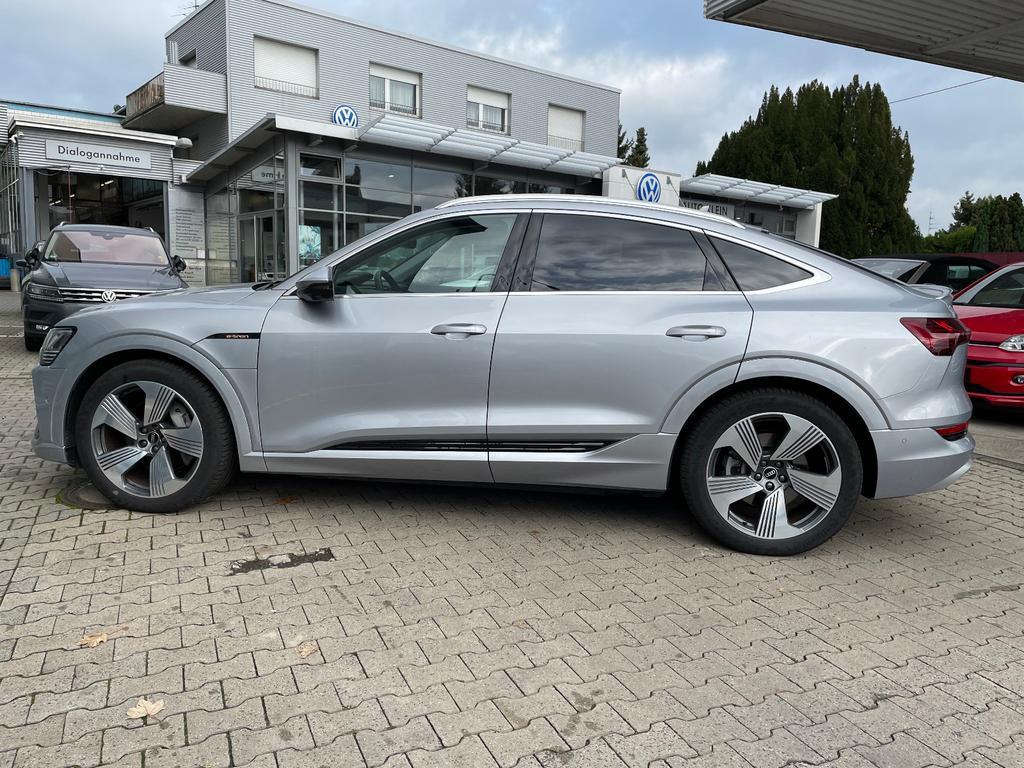 Audi e-tron