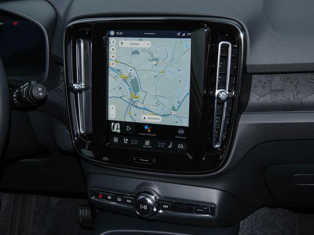Volvo EX40