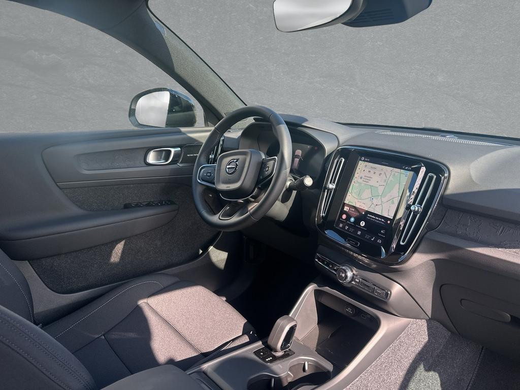 Volvo EX40