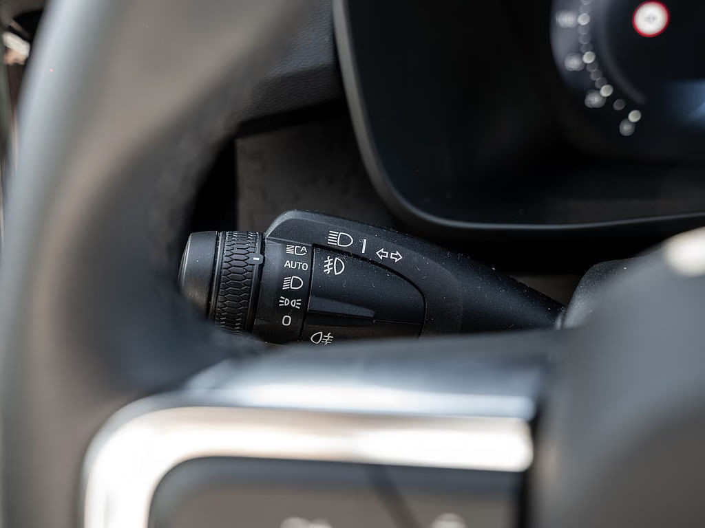 Volvo EX40