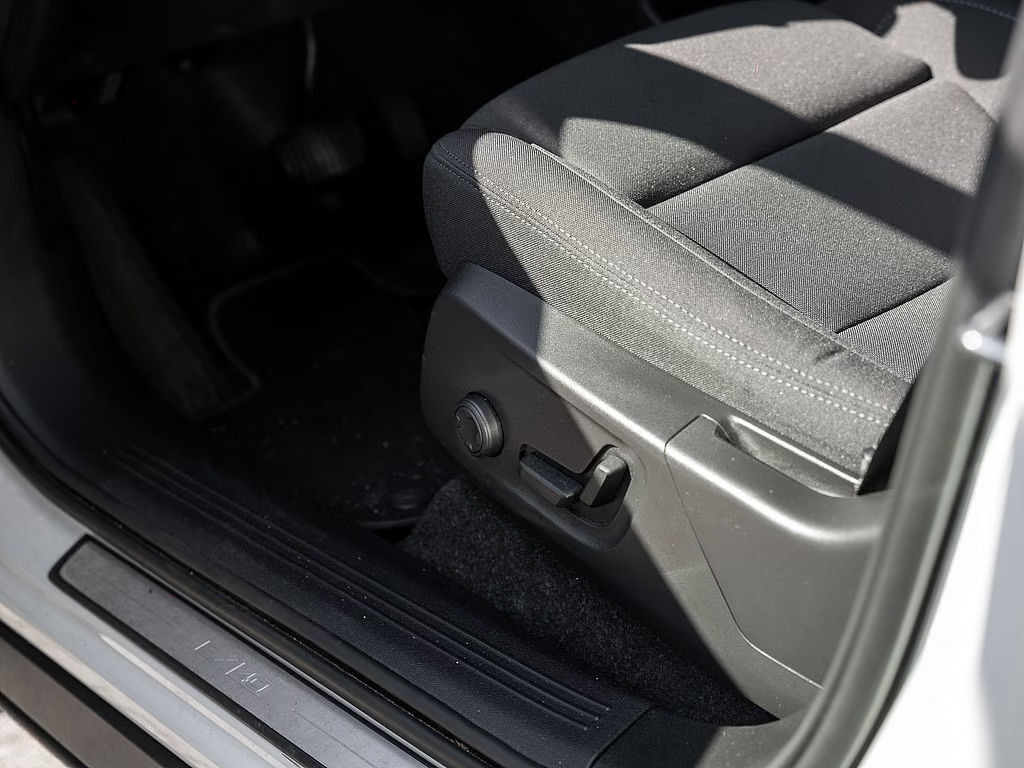 Volvo EX40