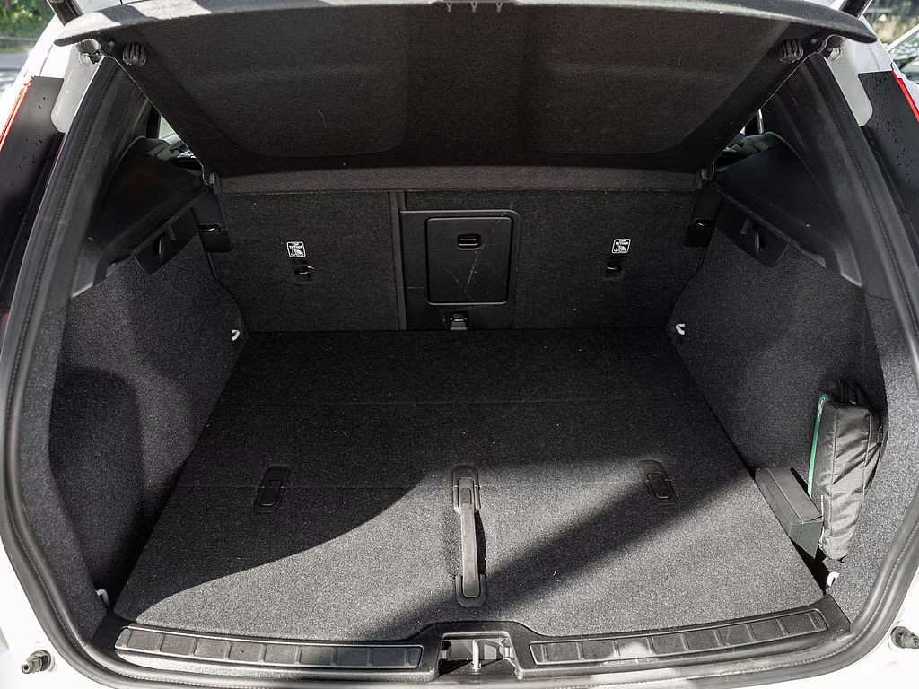 Volvo EX40