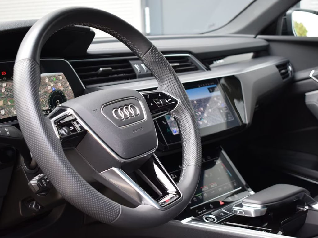Audi Q8 e-tron