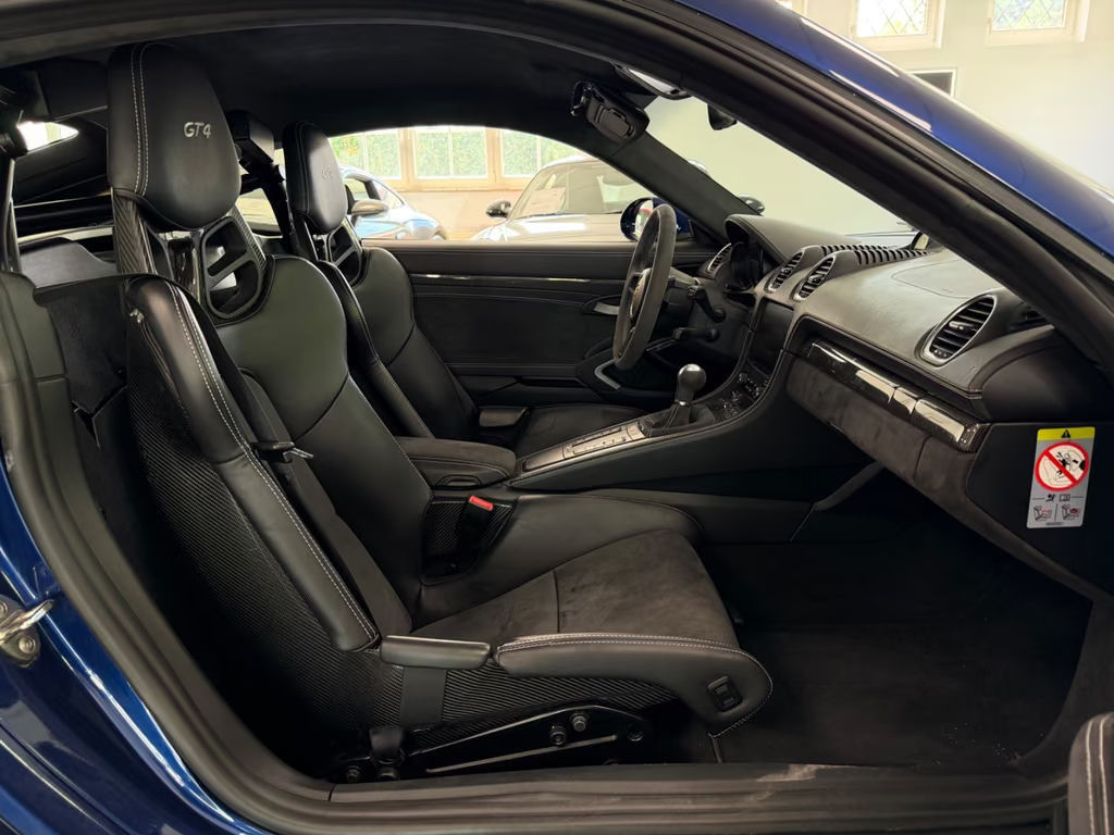 Porsche Cayman