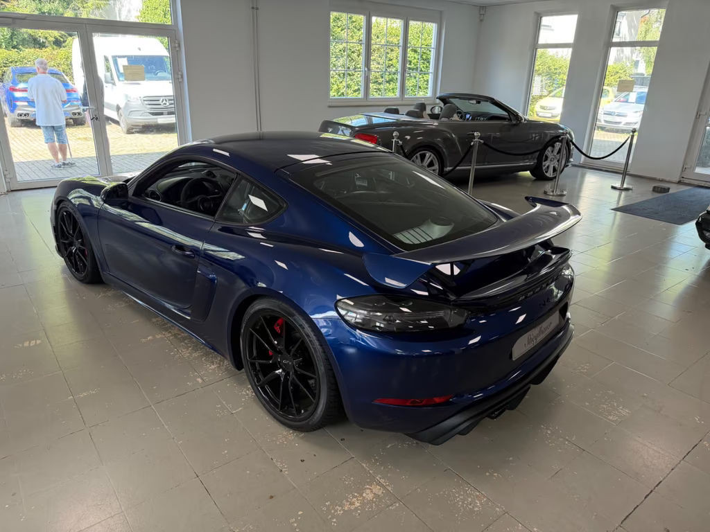 Porsche Cayman