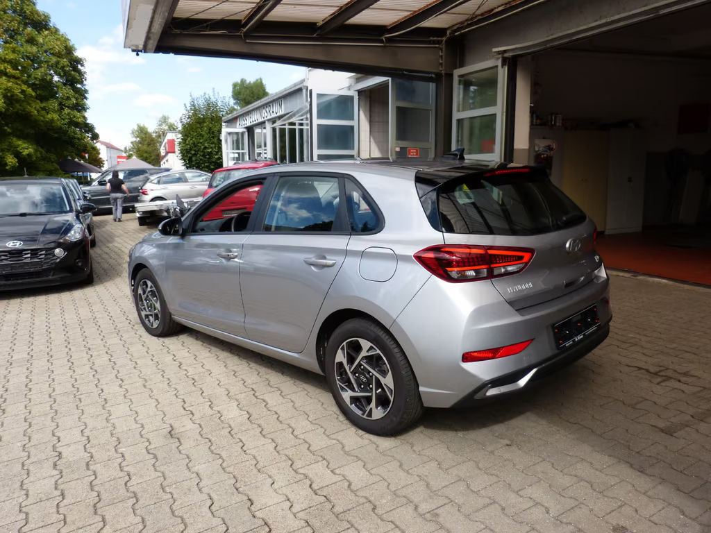 Hyundai i30