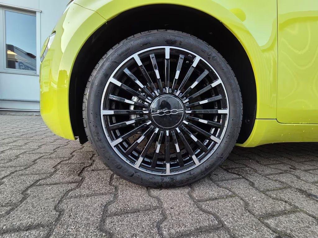 Fiat 500e