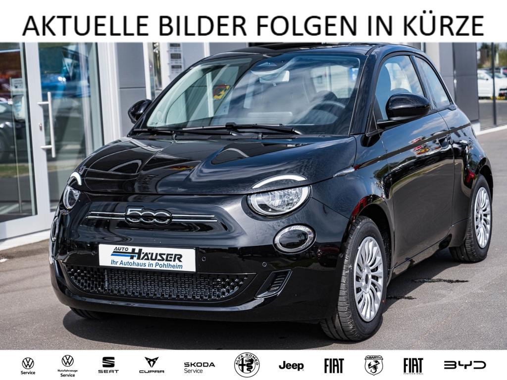 Fiat 500e 3+1 42kWh KOMFORT TECH NAVI KAMERA PDC ACC