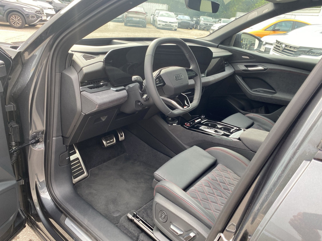 Audi SQ6 e-tron