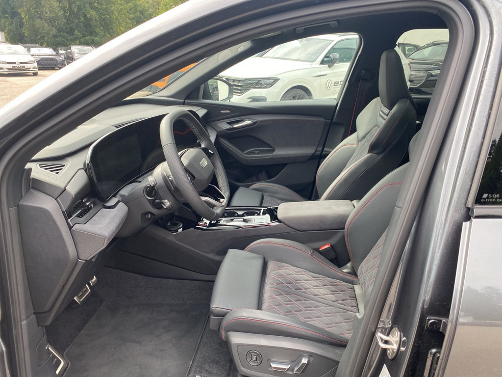 Audi SQ6 e-tron