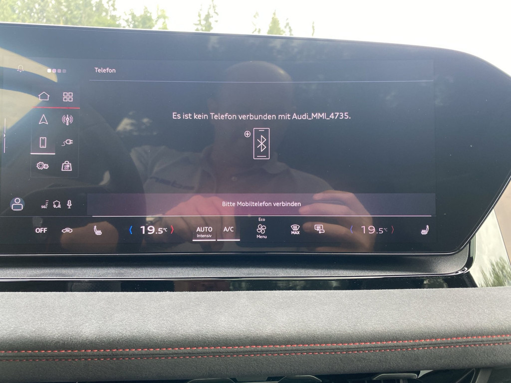 Audi SQ6 e-tron