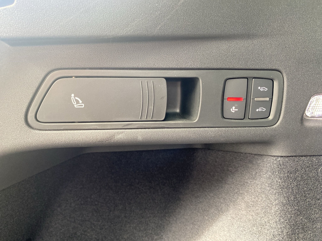 Audi SQ6 e-tron