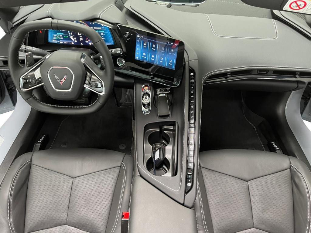 Corvette C8