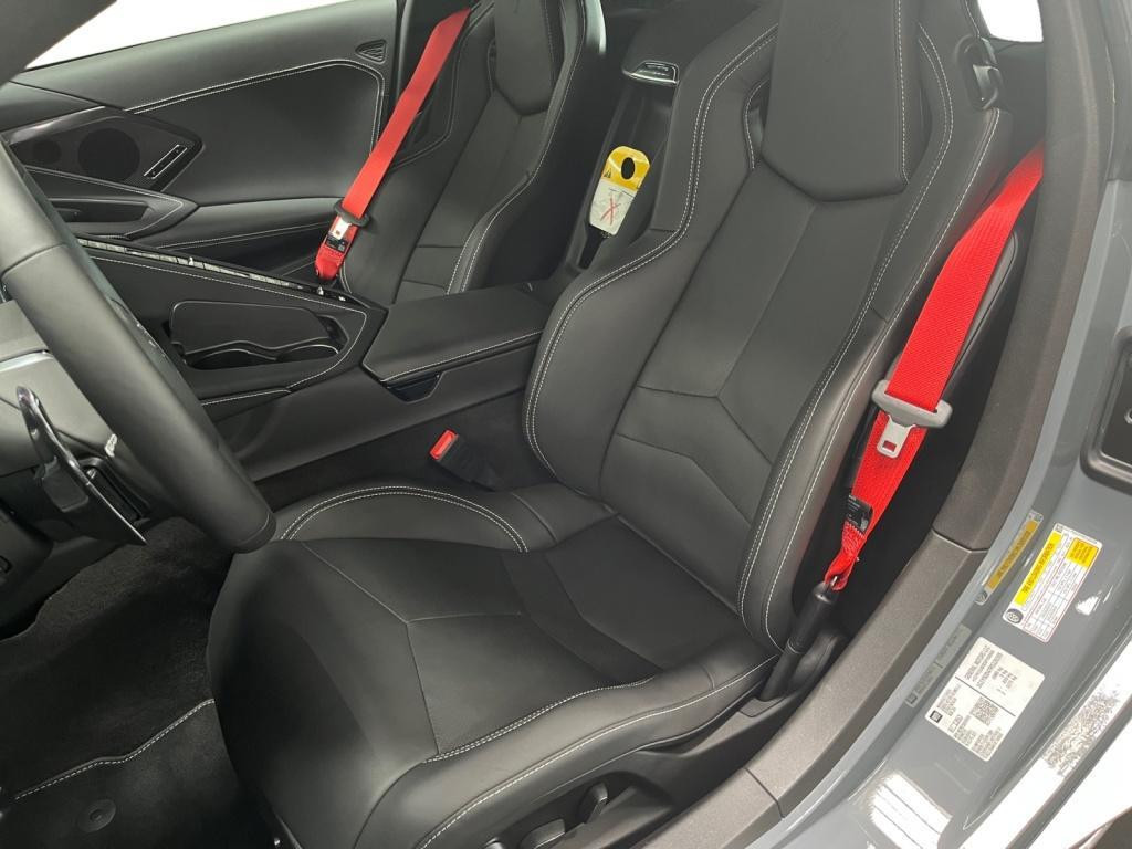 Corvette C8