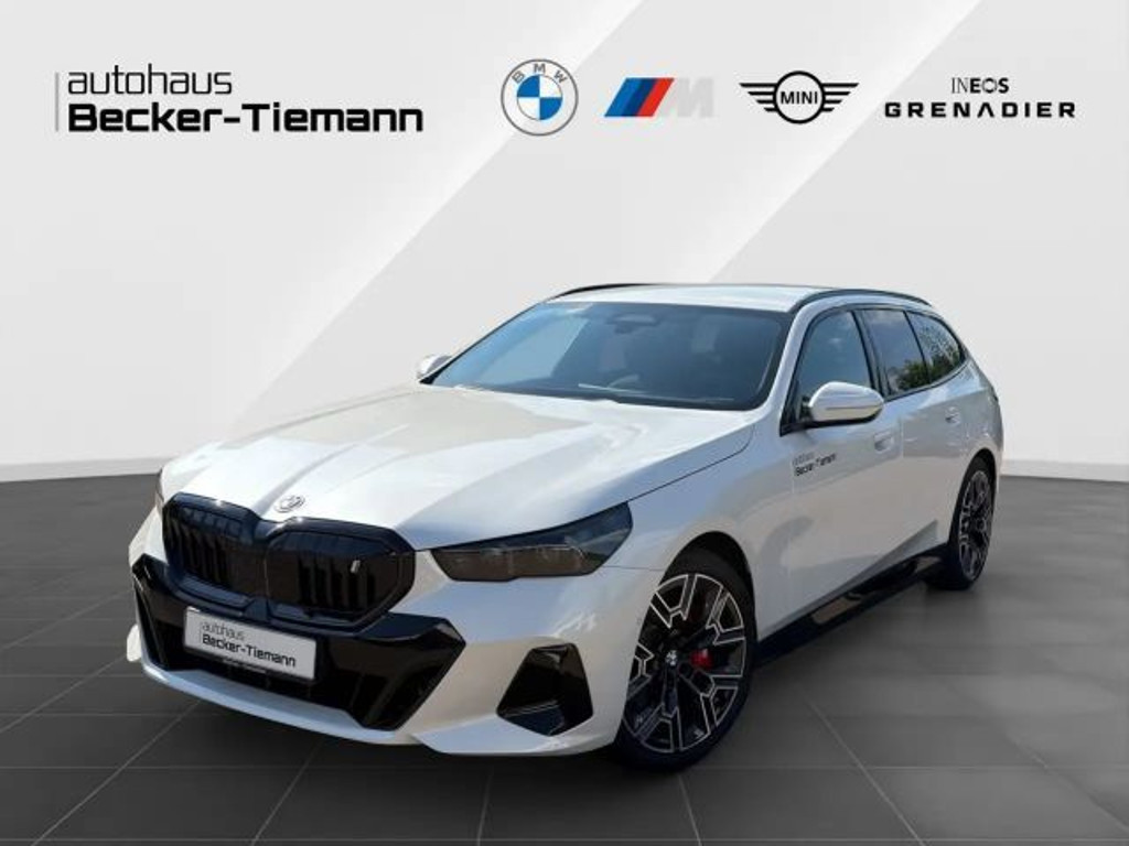 BMW i5 eDrive40