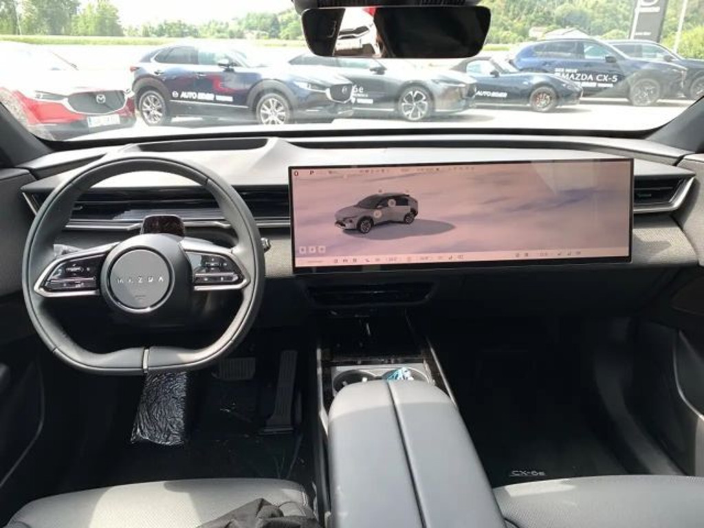 Mazda CX-6e