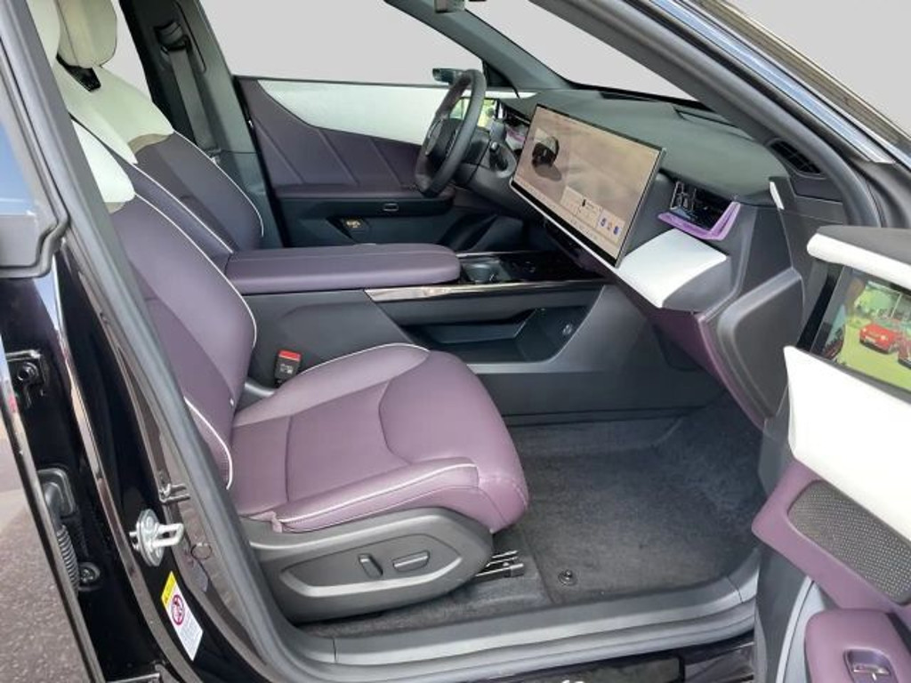 Mazda CX-6e