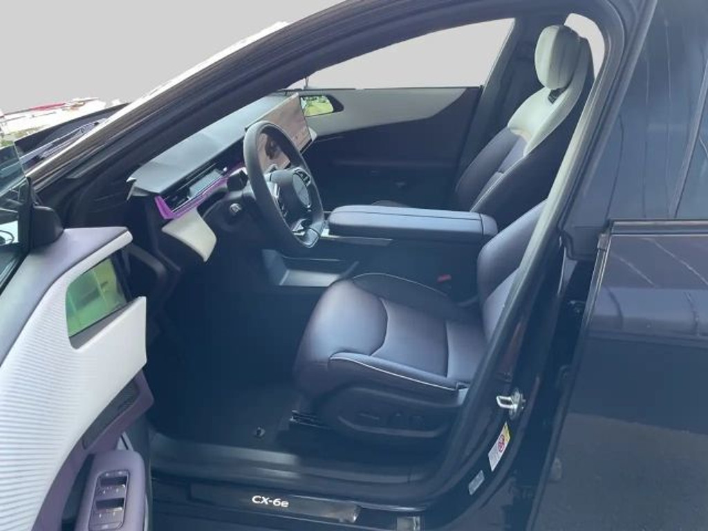 Mazda CX-6e
