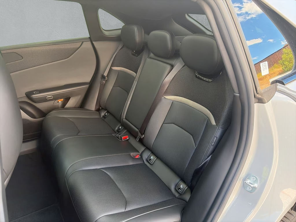 Mazda CX-6e