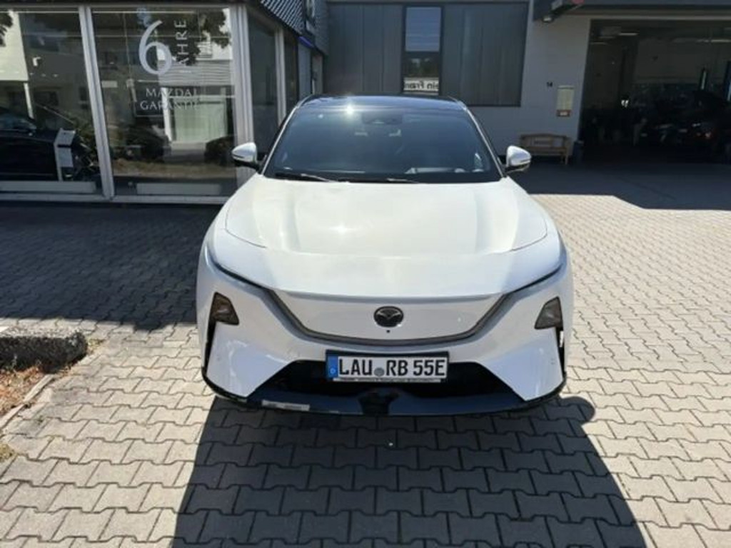 Mazda CX-6e
