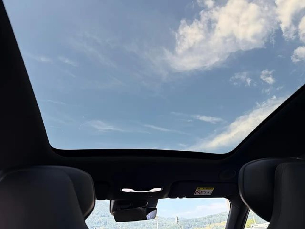 Mazda CX-6e