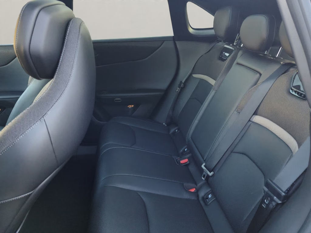 Mazda CX-6e