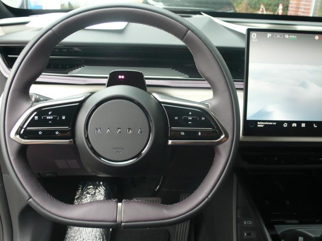 Mazda CX-6e