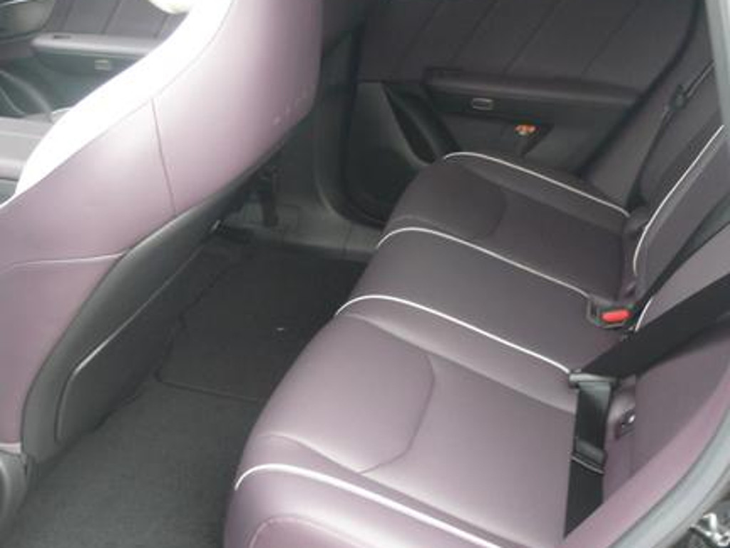 Mazda CX-6e