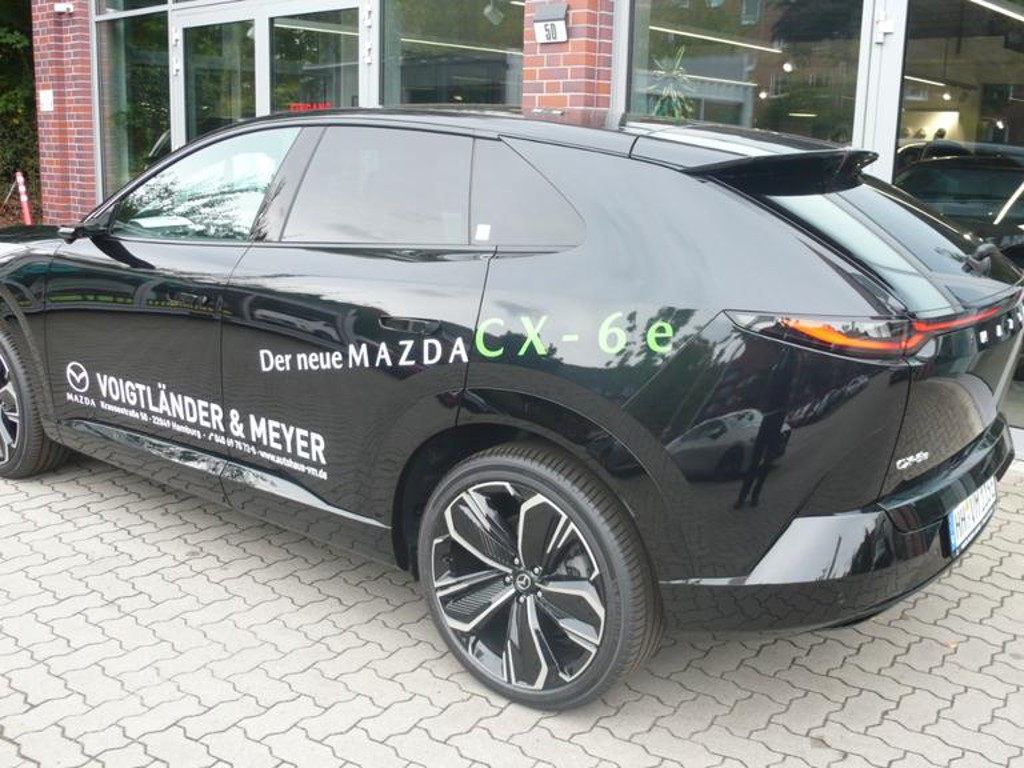 Mazda CX-6e