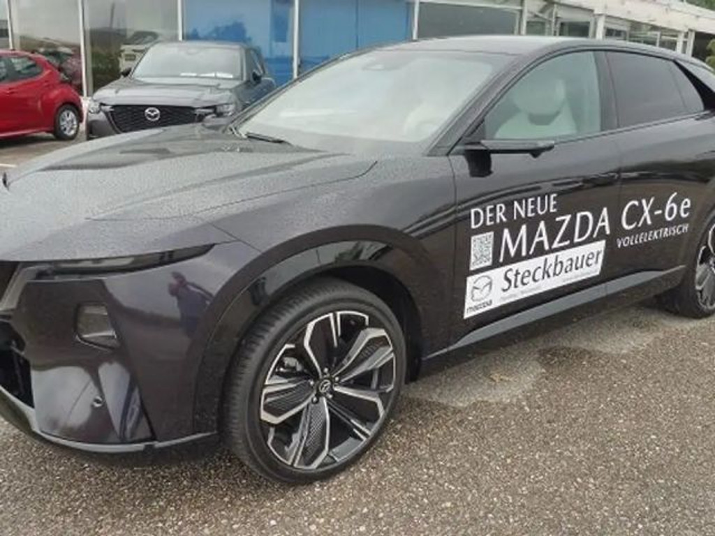 Mazda CX-6e Takumi