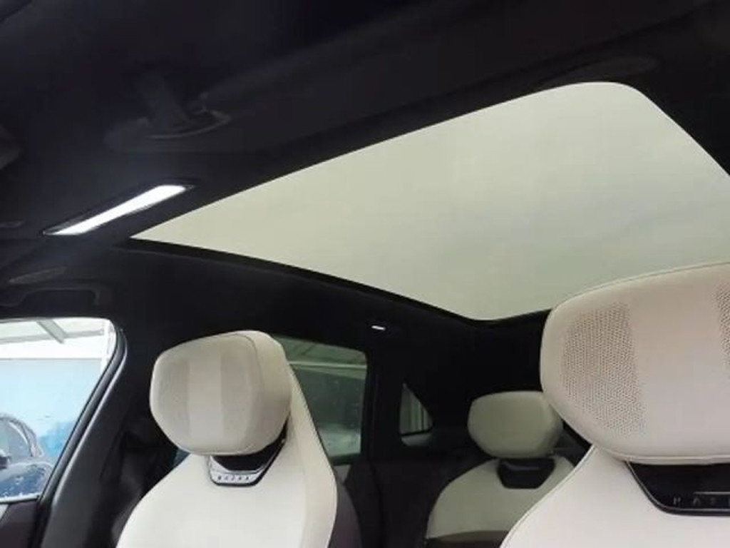 Mazda CX-6e