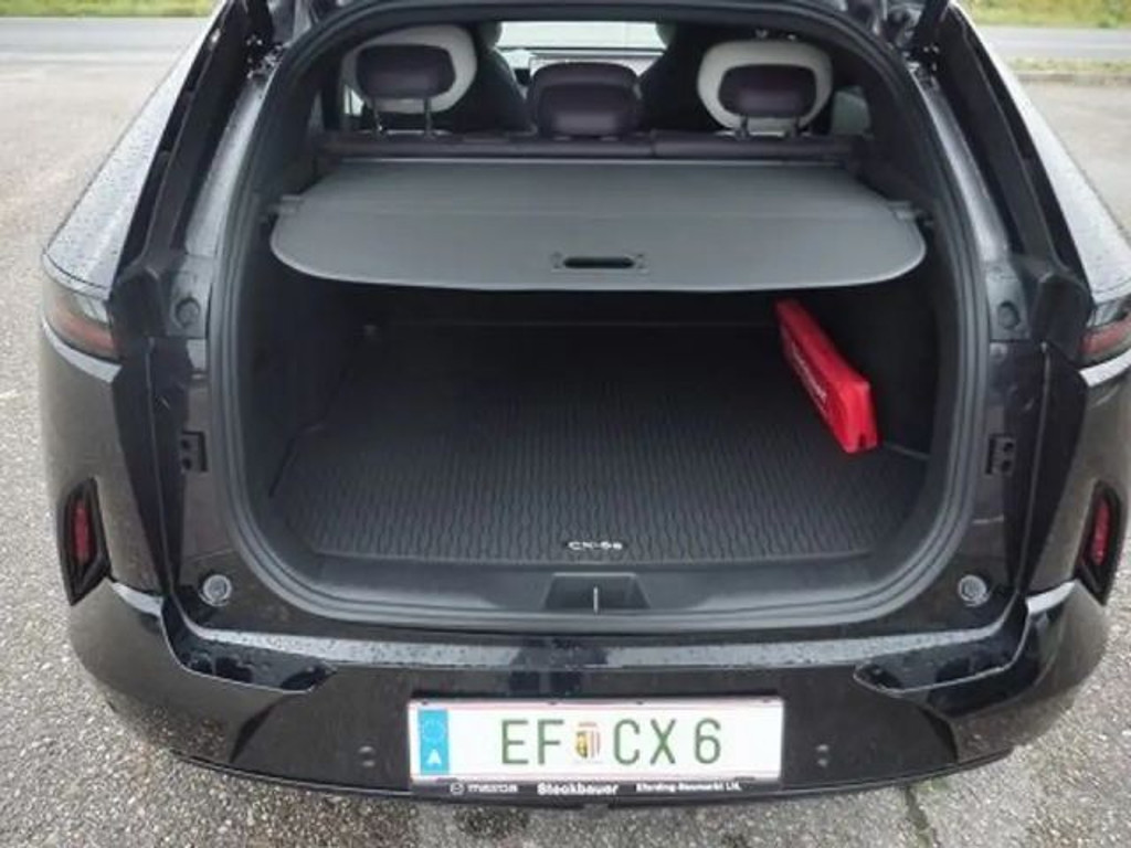 Mazda CX-6e