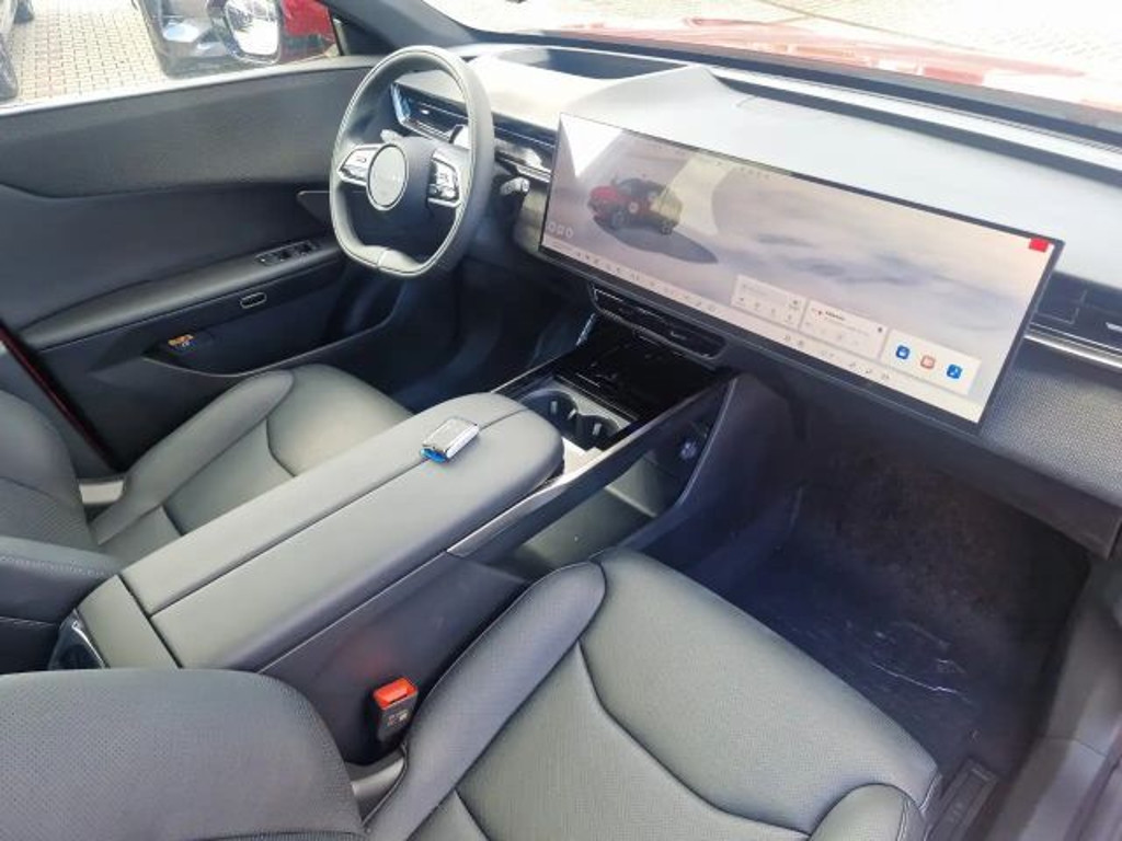 Mazda CX-6e