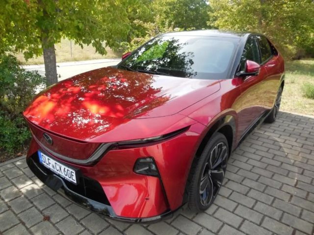 Mazda CX-6e Takumi