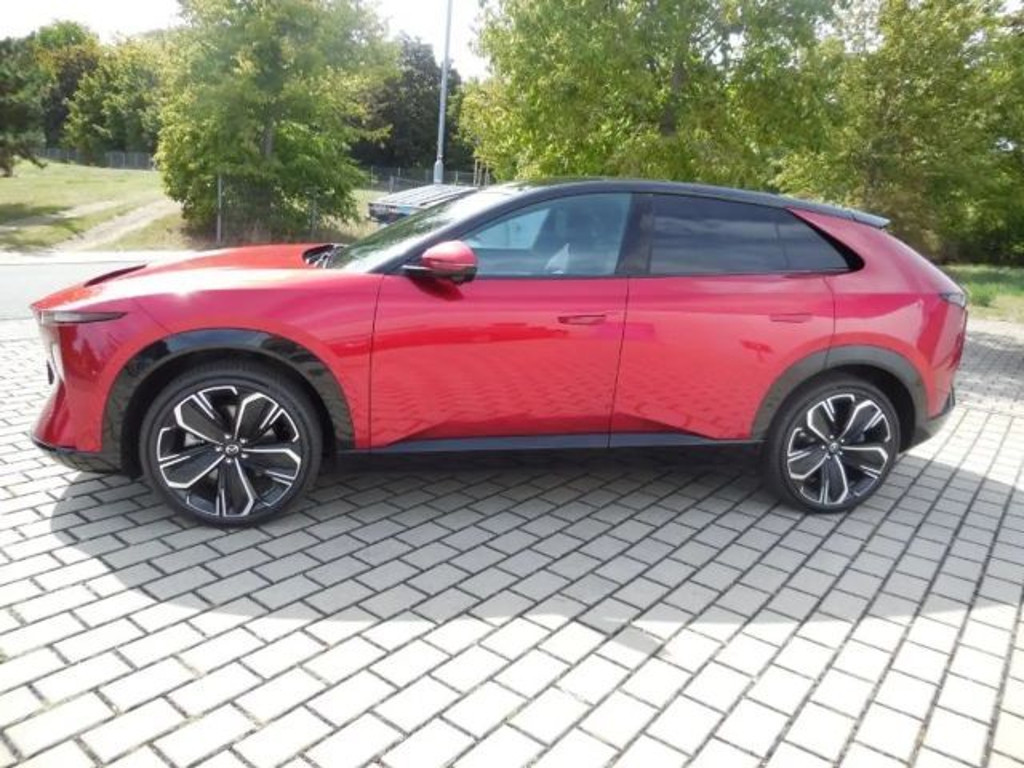 Mazda CX-6e
