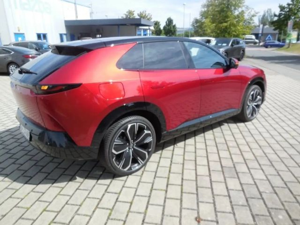 Mazda CX-6e