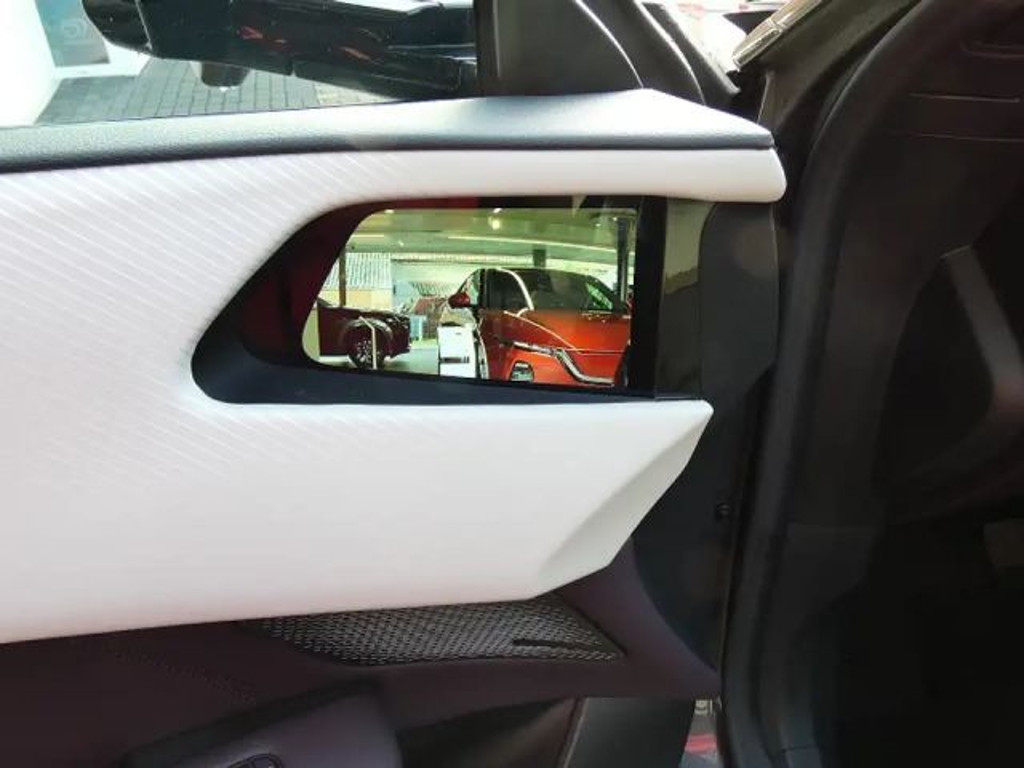 Mazda CX-6e