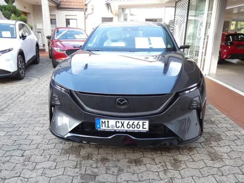 Mazda CX-6e