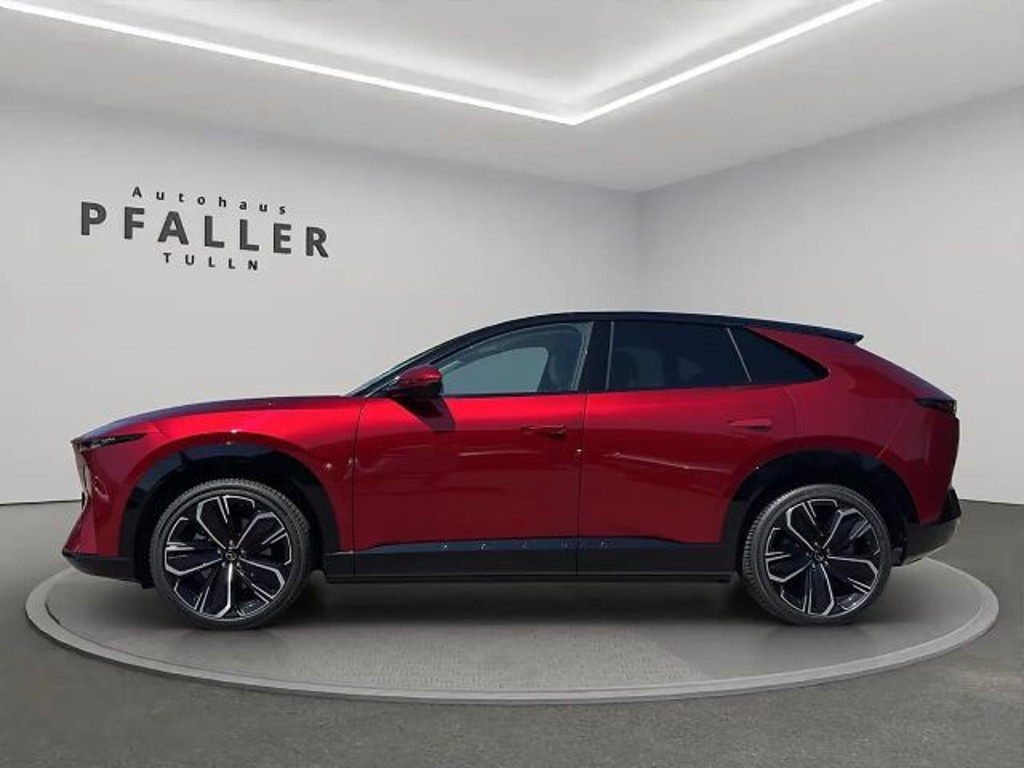 Mazda CX-6e