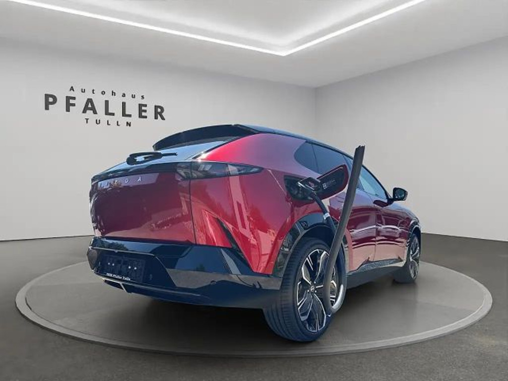 Mazda CX-6e