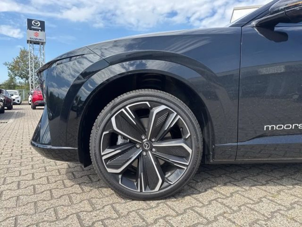 Mazda CX-6e