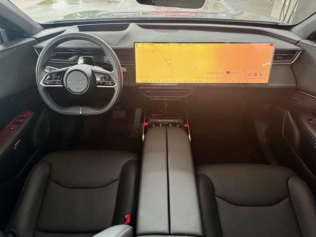 Mazda CX-6e