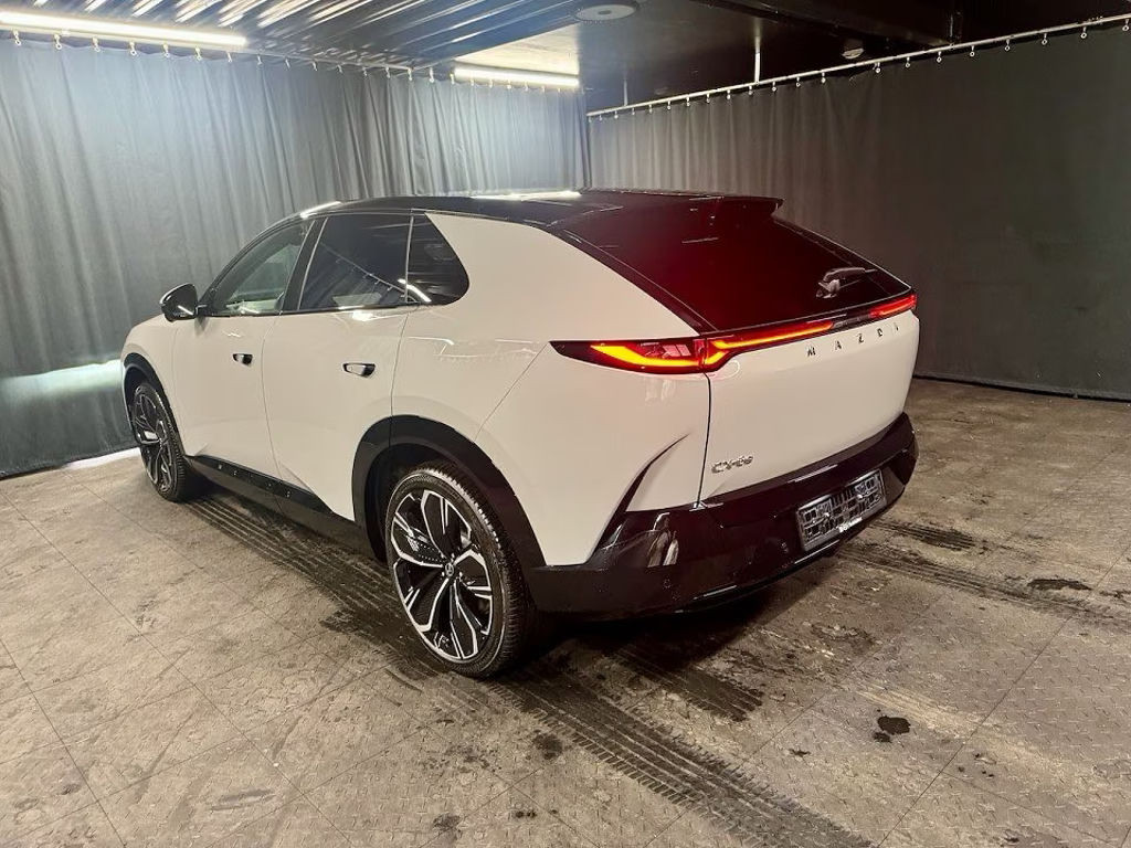 Mazda CX-6e