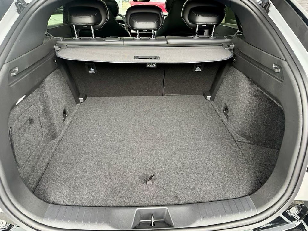 Mazda CX-6e
