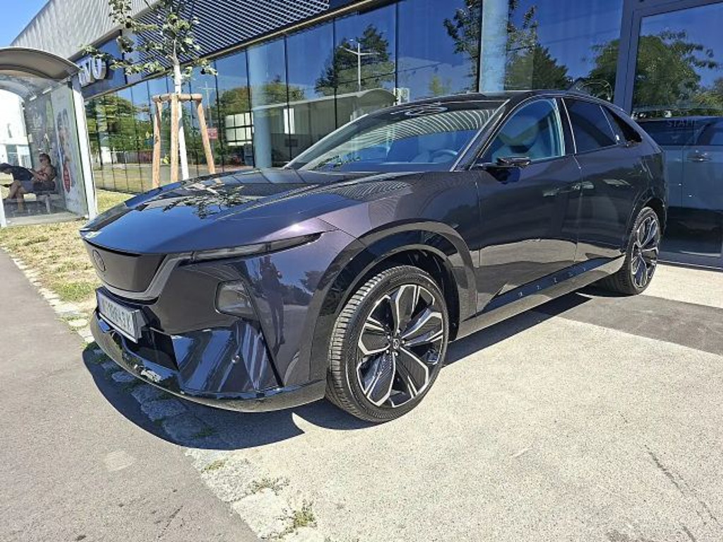 Mazda CX-6e