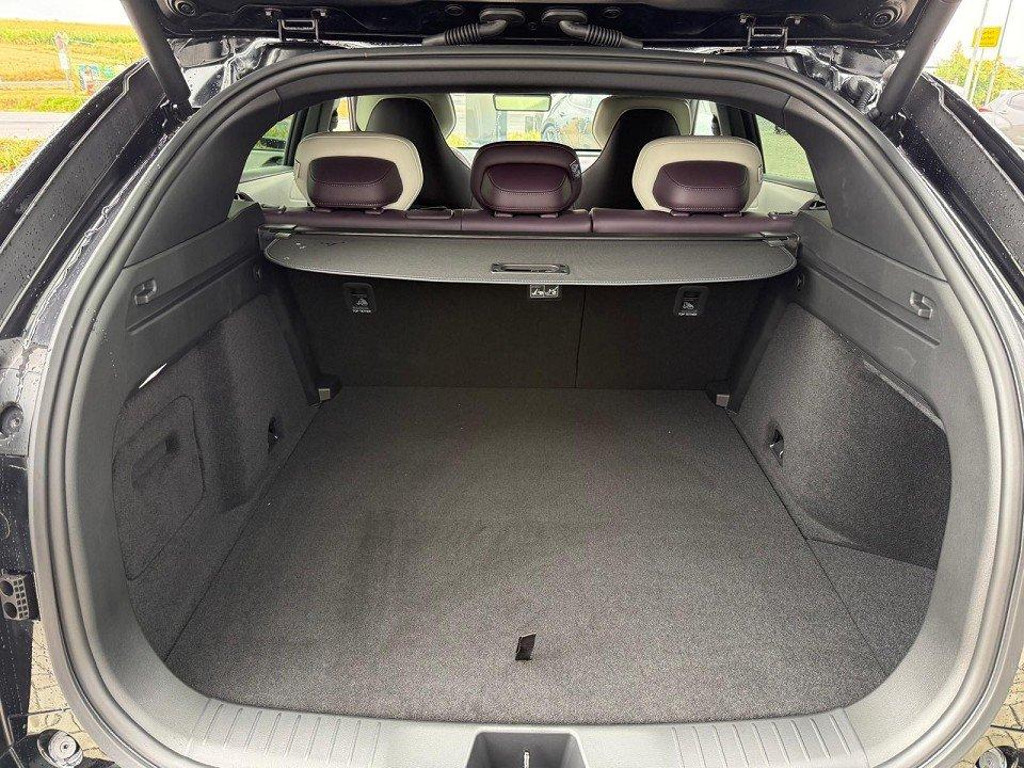 Mazda CX-6e