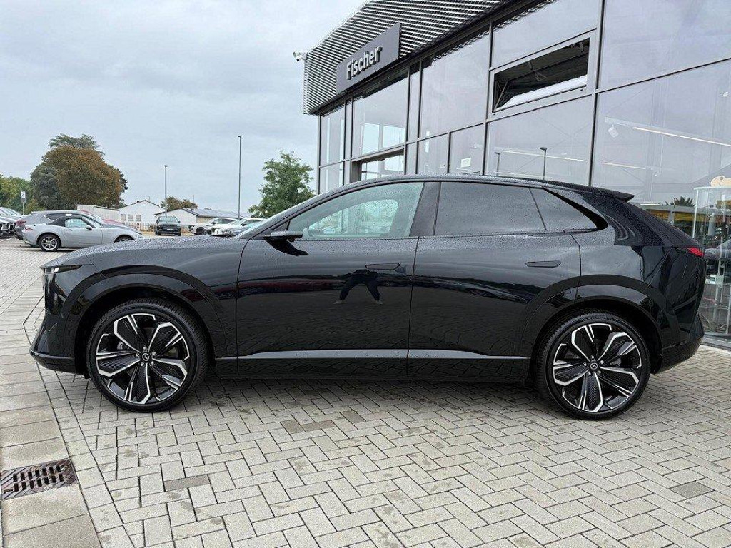 Mazda CX-6e Takumi