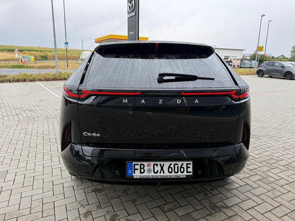 Mazda CX-6e